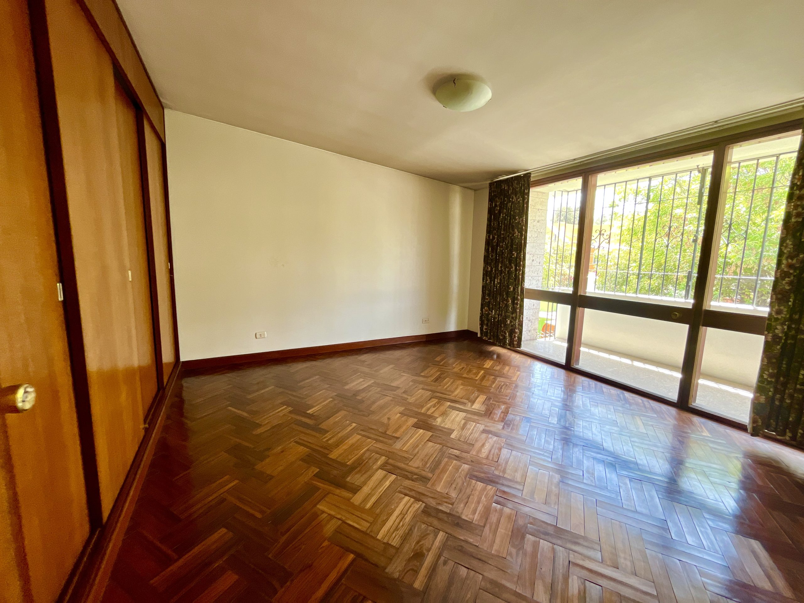 DJI_20230922_112250_440